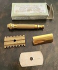 Vtg Nos Gillette Canada New Razor Palmolive Set Shipper Long Comb Paper Split
