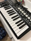 Akai Pro Advance 25 Midi Keyboard Controller