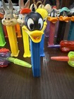 Vintage Looney Tunes Pez Dispensers  Lot Of 25 In Daffy No Feet 3 Cars