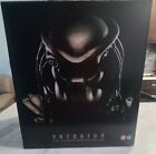 Alien Vs Predator Dvd Complete Edition  with Predator Head Special Figure  Bust