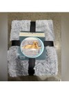 Brentwood Oversized Waterproof Pet Blanket And Furniture Protector  Bubble Fur