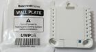 New Honeywell Uwp 16 T-series Thermostat Wall Plate  Mount Only 32321051-001