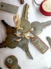 124 Vintage Antique Old Skeleton Keys Metal Hardware Lock Tool Mixed Key Lot  6