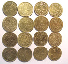 1 - 1985 Chuck E  Cheese Arcade Game Brass Coin Tokens   1985 Rare Date   