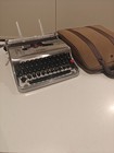 Silver Mcm  Olivetti Lettera 22 Typewriter   Spanish Layout  Pica Font  1950