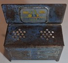 Pretty Maid Vintage Tin Toy Kitchen Stove oven Set W  Metal Pans  Tray  Mixer