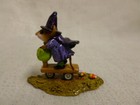 Wee Forest Folk Scootin  With The Loot Halloween Le Purple M-296s Retired Mouse