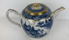 Chinese Export Porcelain Teapot