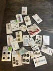 Antique Vintage Lot Buttons Flower  Decorative  Wood  Metal La Mode Almost 2lbs