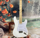 Customized White Electric Guitar 6-string Maple Wood Fingerboard In Stock