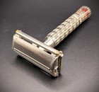Vintage B3 1956 Gillette Super Speed Flare  red  Tip Double-edge Safety Razor