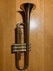 Student Trumpet Yamaha Ytr200ad - Gold Finish  small Dent 