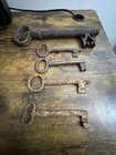 Vintage Antique Style Large Skeleton Keys Lot Of 5 Rustic Cast Iron Metal Decor