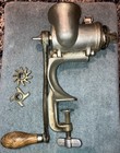 Vintage Universal No  72 Cast Iron Meat Grinder Clamp-on Hand Crank