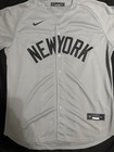 Derek Jeter Signed Psa New York Yankees Jersey Coa