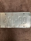 Expired Rhode Island Wave License Plate - Qp 496 -  Nice 