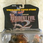 Capcom Resident Evil 2 Claire Redfield   Zombie Cop Figures Toy Biz Video Game