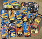 Huge Hot Wheels Lot 402 Cars Loose Collection Carded Netflix Batman Matchbox