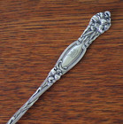 International Sterling Silver Frontenac Long-handle Pickle Fork Olive 8  32 Gram