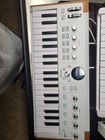Arturia Astrolab 37