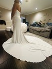Wedding Dress Unworn And Unaltered Size 18   Size 8 10 In Regular Clothes 