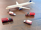 1 400 Model Airport Accessories - 4 Piece Fire Rescue Vehicle Set  red 