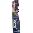 Lot Of 2 Oral-b Vivid Whitening Medium Toothbrushes - New