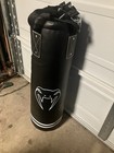 Venum Classic Boxing Punching Bag Kit 70 Lbs  Black white