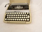 Vintage 1970 Smith Corona Corsair Deluxe Typewriter Ivory With Carry Case Works