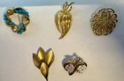Vintage Costume Jewelry  This Is A Large Lot Of Pieces  Some Signed 