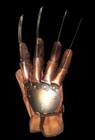 Nightmare On Elm Street Part 3  Deluxe Freddy Glove Prop Replica Sealed 06ftt03