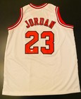 Michael Jordan Signed Jersey With Coa  3101162   bulls 