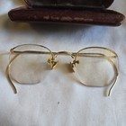 Vtg Eyeglasses 1 10 12k Gold Filled Wire Rim  With Case Has Damage Read