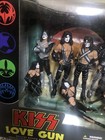 Mcfarlane Toys Kiss Love Gun 7 Figures Deluxe Boxed Edition Super Stage Figure