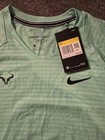 Nike Rafa Nadal Aeroreact Men   s Size Small Dri-fit Tennis Shirt