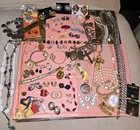 65 Piece vintage estate costume Jewelry Lot   4 Drawer Box earrings Rhinestones 