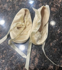 Vintage Mrs  Day s Ideal Baby Shop Baby Girl Shoes Frilly Cloth Size 0