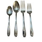 1847 Rogers Bros Daffodil Silverplate Flatware 42 Pc 1950 Partial Service For 8