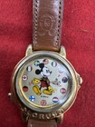 Lorus Mickey Mouse V421-0020 Watch Musical Vintage