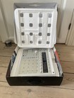 Native Instruments Maschine Mk2 Black Groove Production Studio Midi Controller