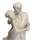 2002 Enesco Group_lasting Memories Bride   Groom White Porcelain 10 5    Figurine