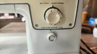 Vintage Singer Stylist Model 413 Zig Zag Sewing Machine   Case