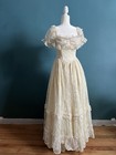 Vintage 1970s Gunne Sax Wedding Dress Boned Corset Bodice Square Neck Lace S