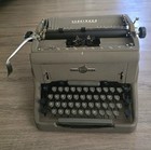 Vintage Underwood Standard Manual Typewriter Gray Working W  Original Dust Cover