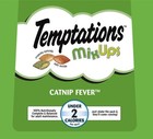 Bb04 26 Temptations Mixups Catnip Fever Cat Treats Crunchy   Soft 16oz
