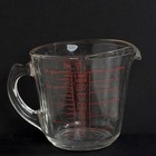 Vintage Pyrex 516 Glass Measuring Cup Red Lettering Closed D-handle 2 Cup 1 Pint