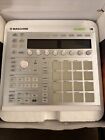 Native Instruments Maschine Mk2 Groove Production Studio  White Hardware Only