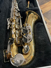 Bundy Ii Alto Saxophone By The Selmer Company  damaged Case As Is 