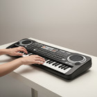 Kids Digital Piano Keyboard With Microphone   61-key Portable Musical Toy Set