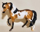 Breyer Traditional Freya   Annika Set